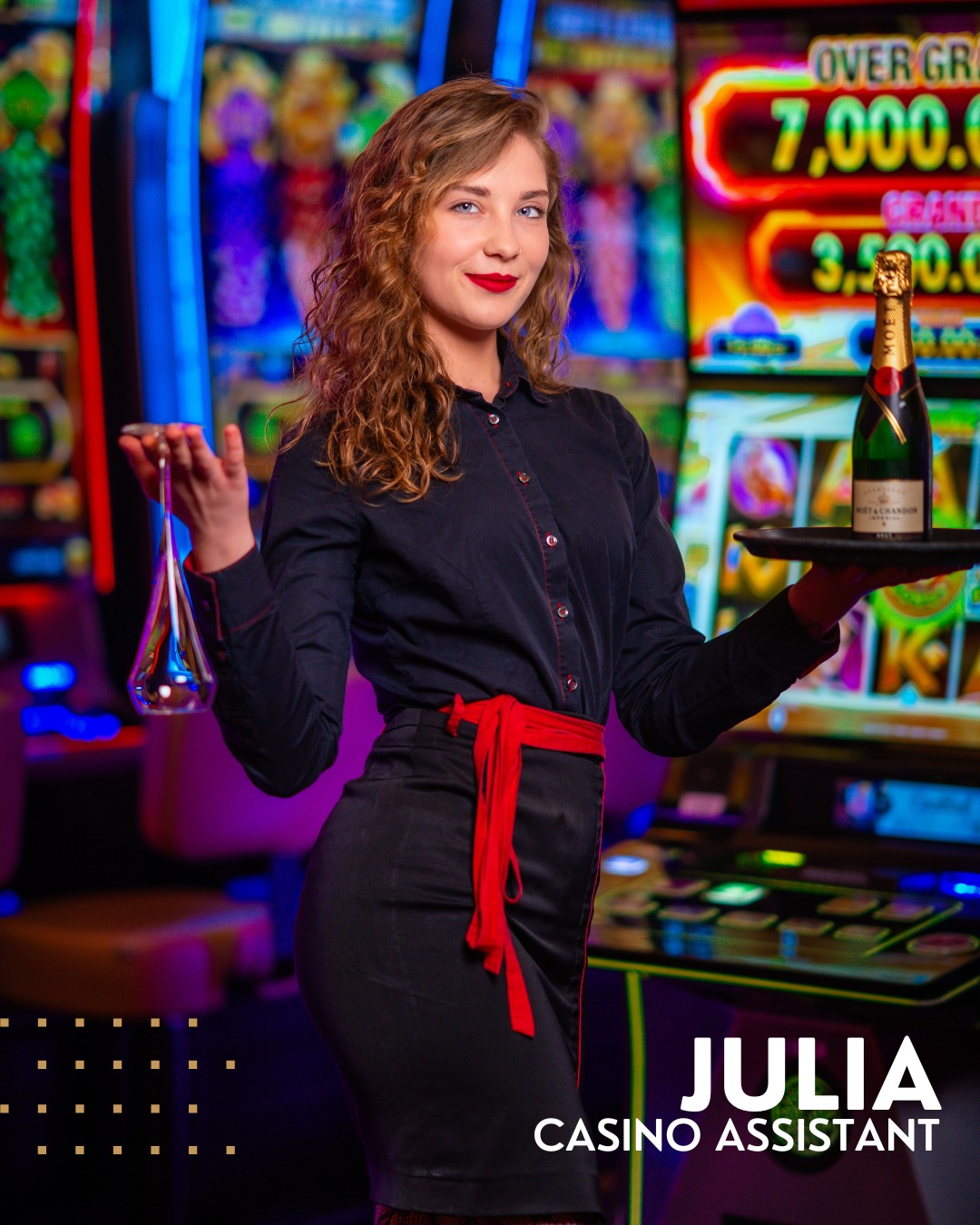 ✨ Meet the Team – Julia ✨

Heute stellen wir euch Julia vor – unsere Casino Assistant mit ansteckender Lebensfreude 💫
...