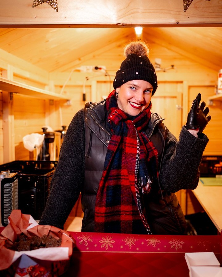 Weihnachtszauber direkt vor dem Casino ✨

Unsere kleine Hütte vor dem Casino bringt aktuell richtig Herz und Wärme in...