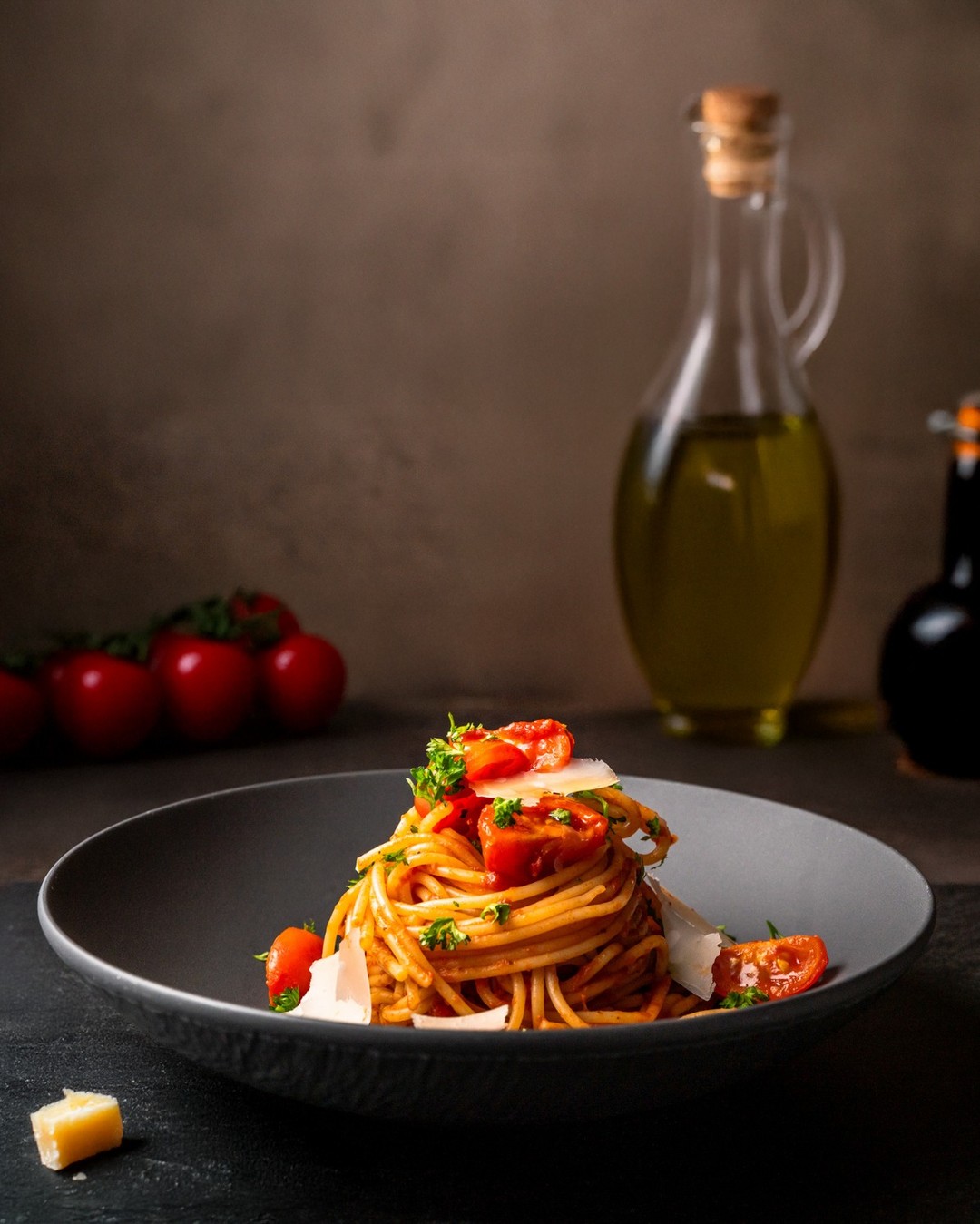 🍝 Drei Pastas. Drei Charaktere. Welche ist dein Favorit?

🌶️ Spaghetti Napoli
Fruchtige Tomatensauce, eine feine...